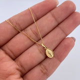 Set Cadena Veneciana 1.45gr/50cm/0.8mm+Dije Virgen Maria Auxiliadora 0.4gr/1.4cm Troquelado Oro Amarillo 18K (Oferta) $