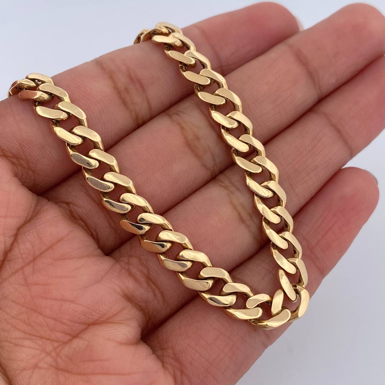 Tobillera Cubano 9.95gr / 23cm / 6.1mm Oro Amarillo 18K $