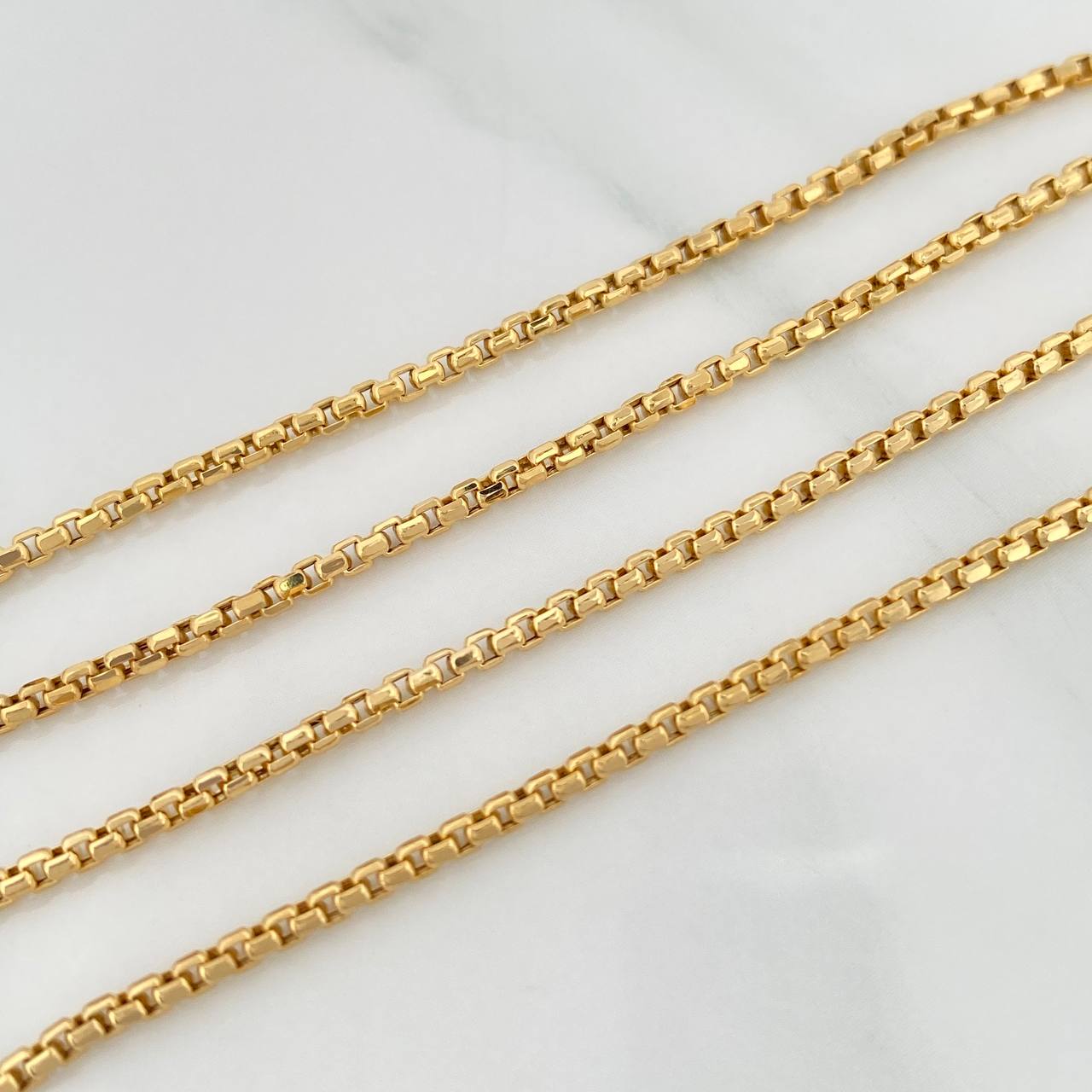 Venetian Chain 4.8 g / 17 3/4 in / 1.8 mm Yellow Gold 18K