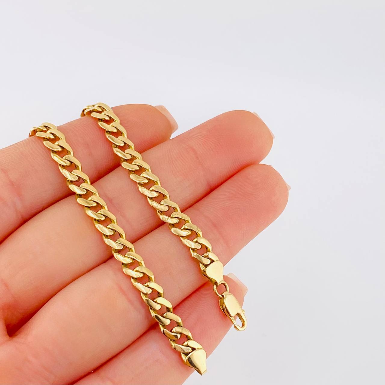 Pulso Cubano 5.95 g / 8 in / 4.9 mm Oro Amarillo 18K