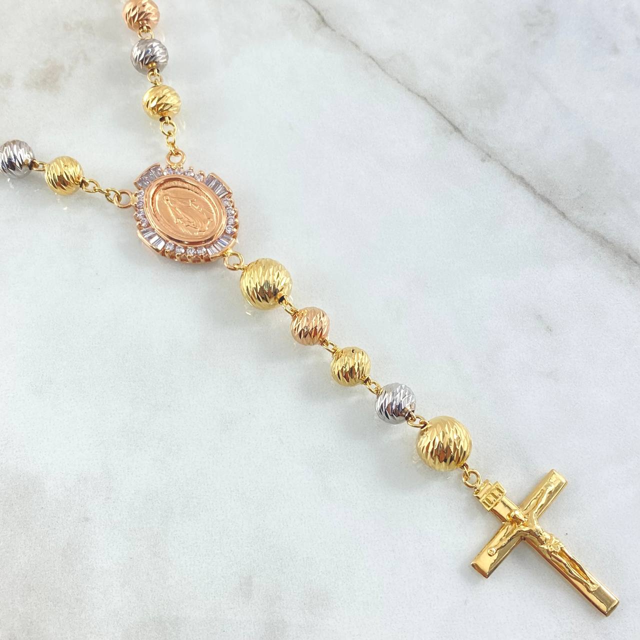 Miraculous Virgin Rosary 45.9gr / 25.6in / 18K Gold ©