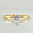Anillo Solitario Bordeado 1.5gr / T4 3/4 / Oro 18K