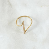 Perpendicular Line Ring 1.5gr / T5 1/2 / White Zircons Yellow Gold 18K