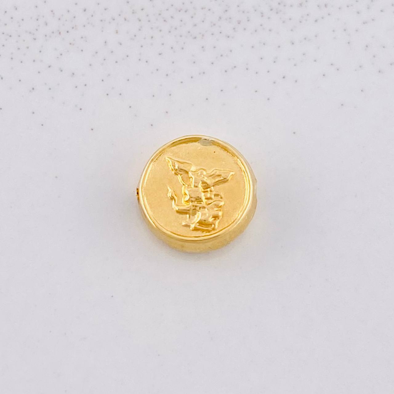 Charm San Miguel Arcángel 0.4g / 1/4 in 18K Yellow Gold