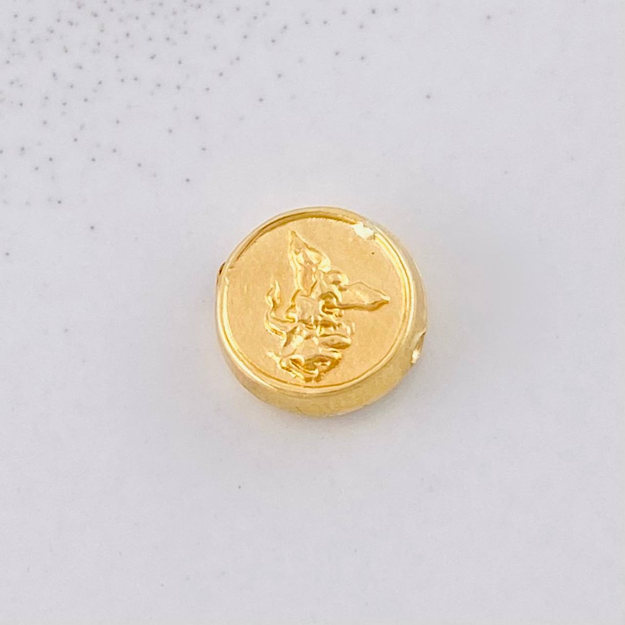 Charm San Miguel Arcángel 0.4g / 1/4 in 18K Yellow Gold