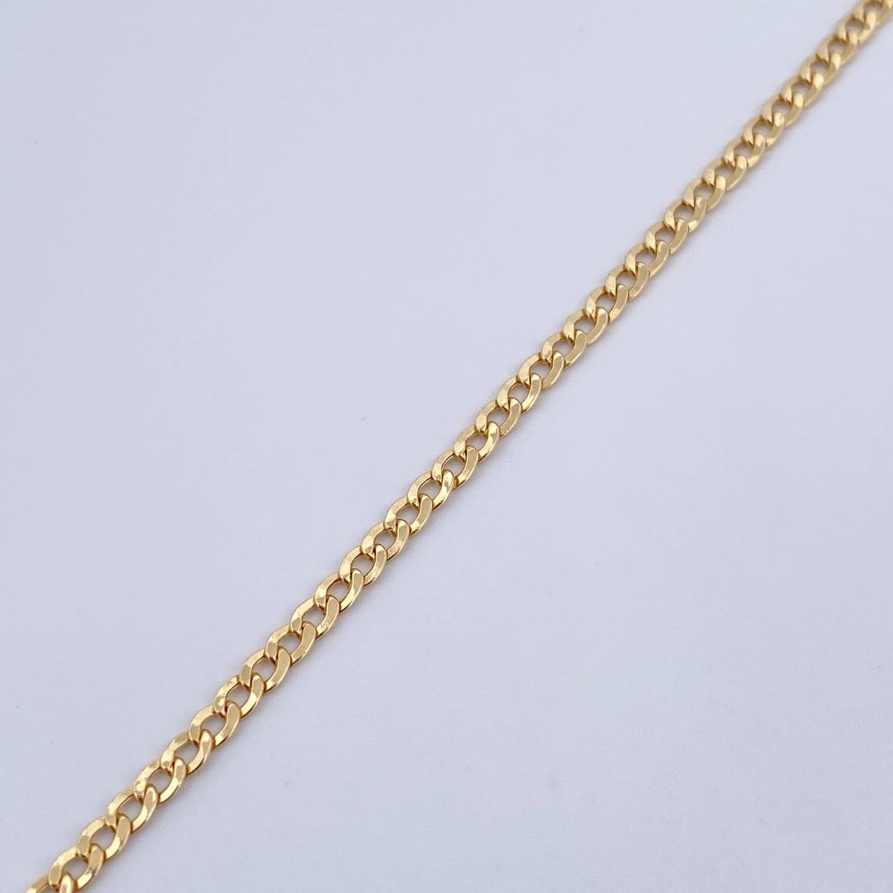 Tobillera Cubana 1.75gr / 23cm / 2.1mm Oro Amarillo +1 18K &