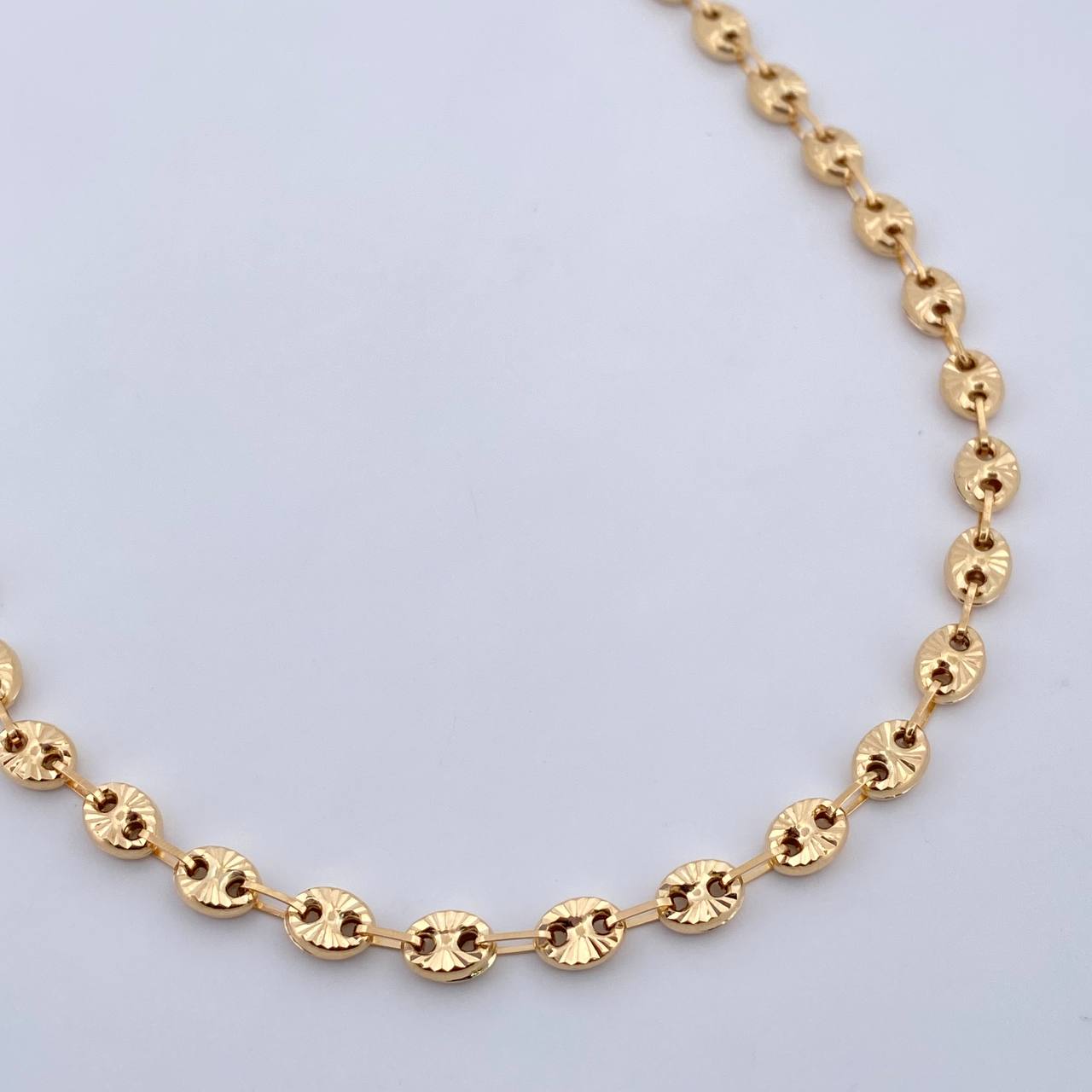 Cadena GC 10.1gr / 16 1/2 in / 4.65mm Oro Amarillo 18K $