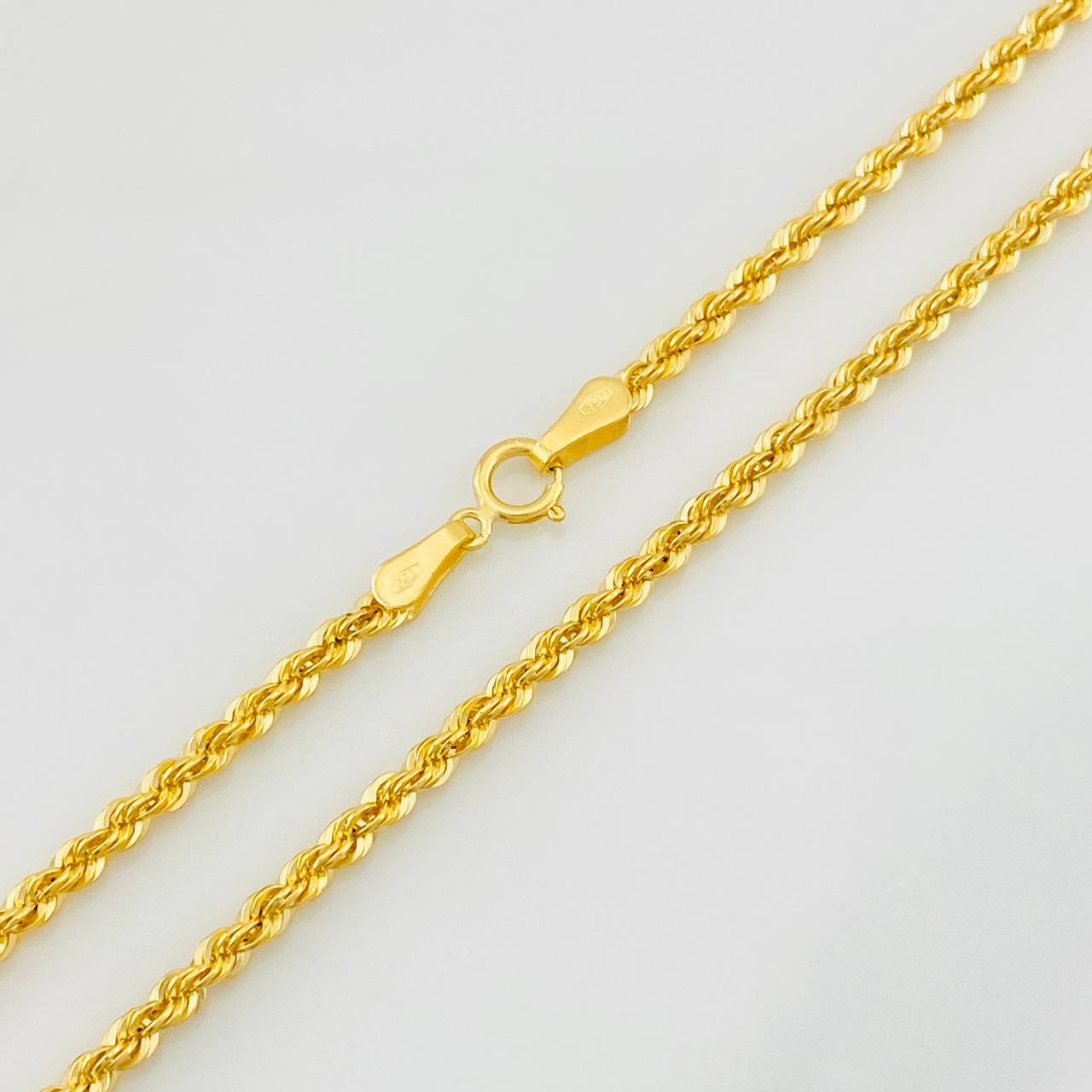 Rope Chain 3.55g / 24 in / 2.1mm Yellow Gold 18K