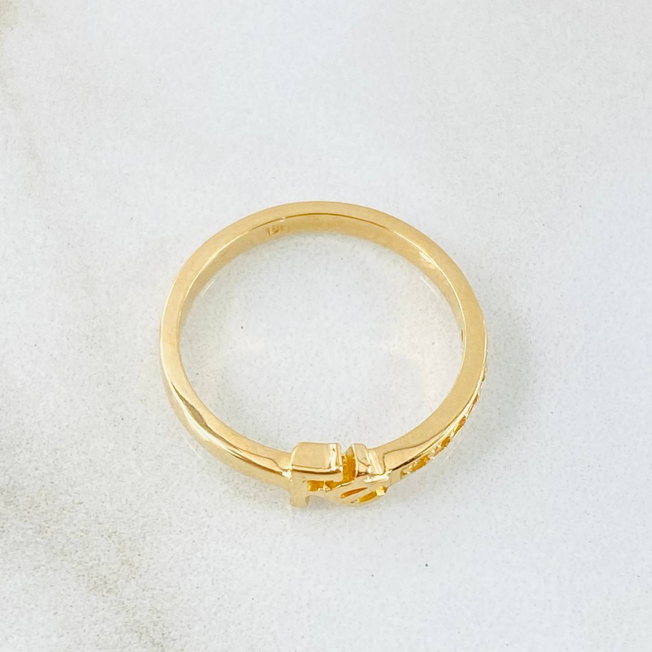 Faith Ring 2.45gr / Size 6 / 18K Gold