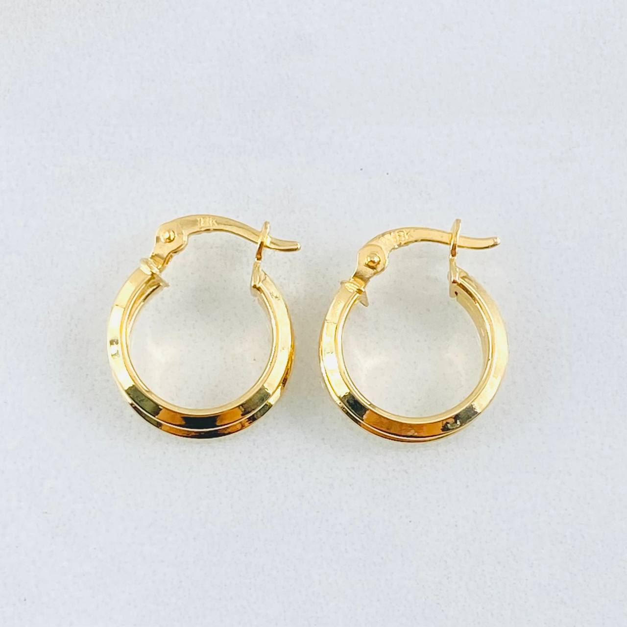 Candongas Clau 1.2gr / 1/2 in / Oro Amarillo 18K ©