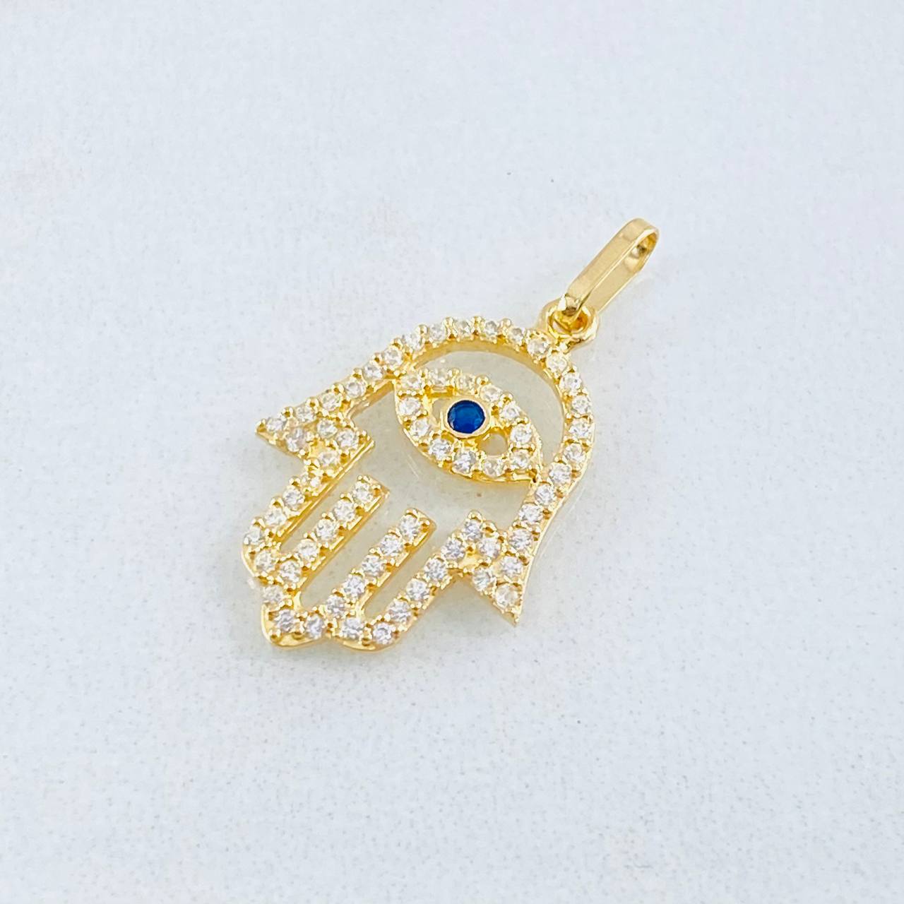 Pendant Hand Hamsa 1.2gr / 1 in / 18K Yellow Gold ©