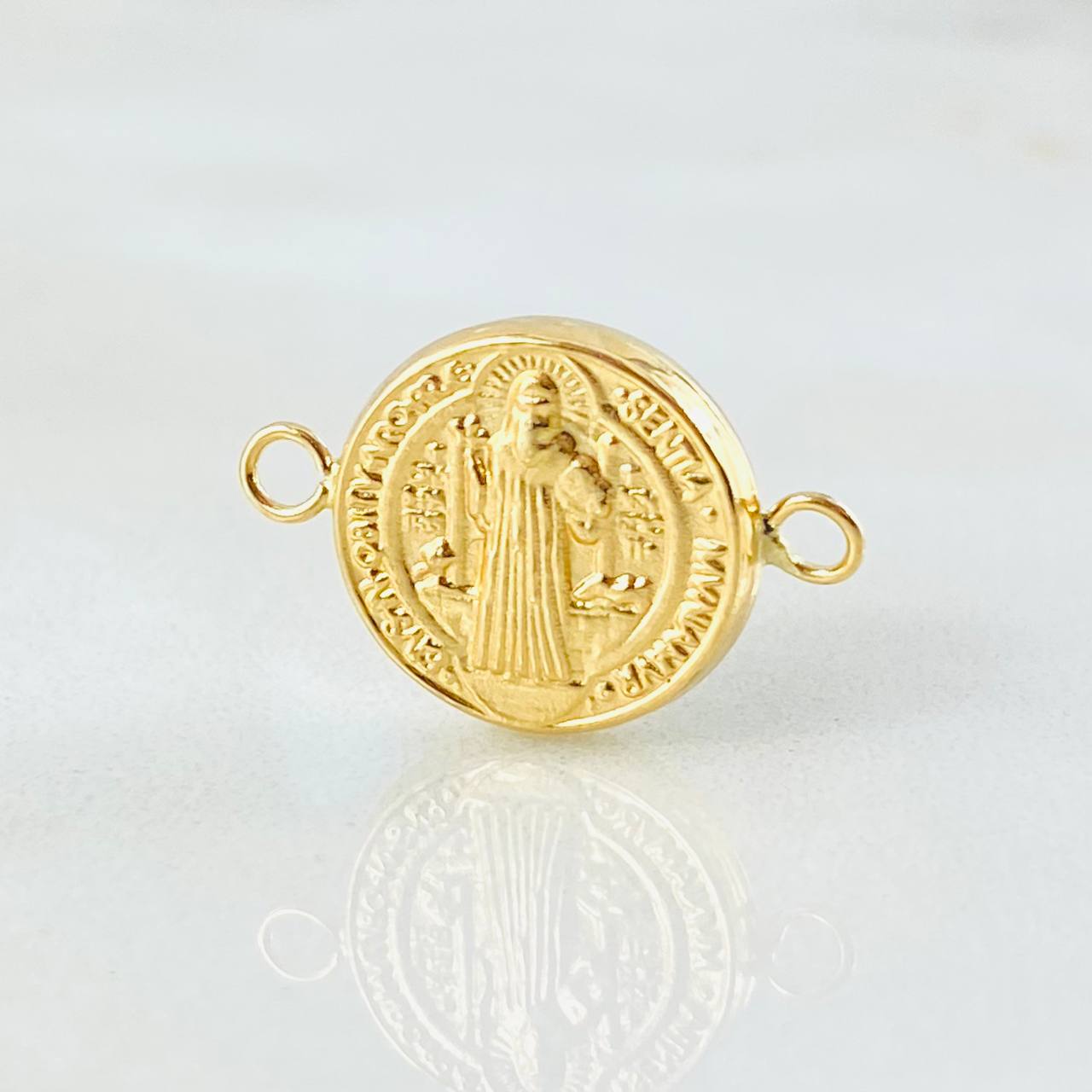 Herraje San Benito 0.65gr / 3/4 in / Oro Amarillo 18K *