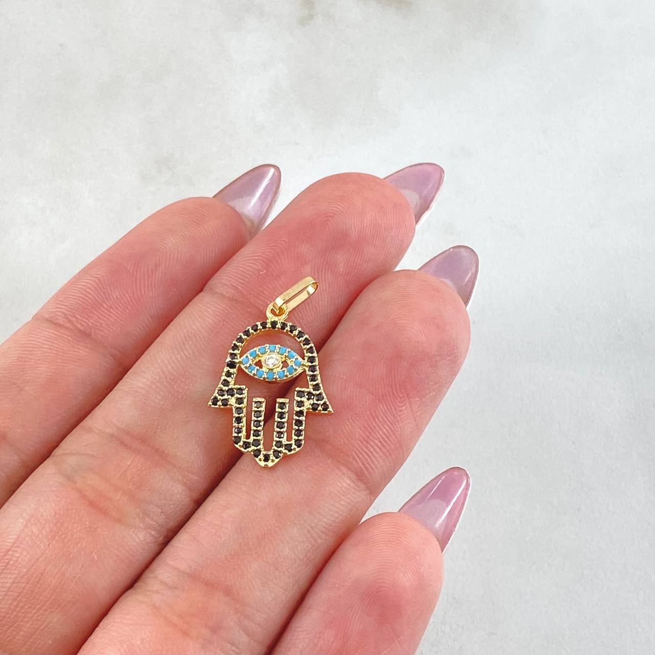 Pendant Hamsa Hand 1.15gr / 1 in / 18K Yellow Gold ©