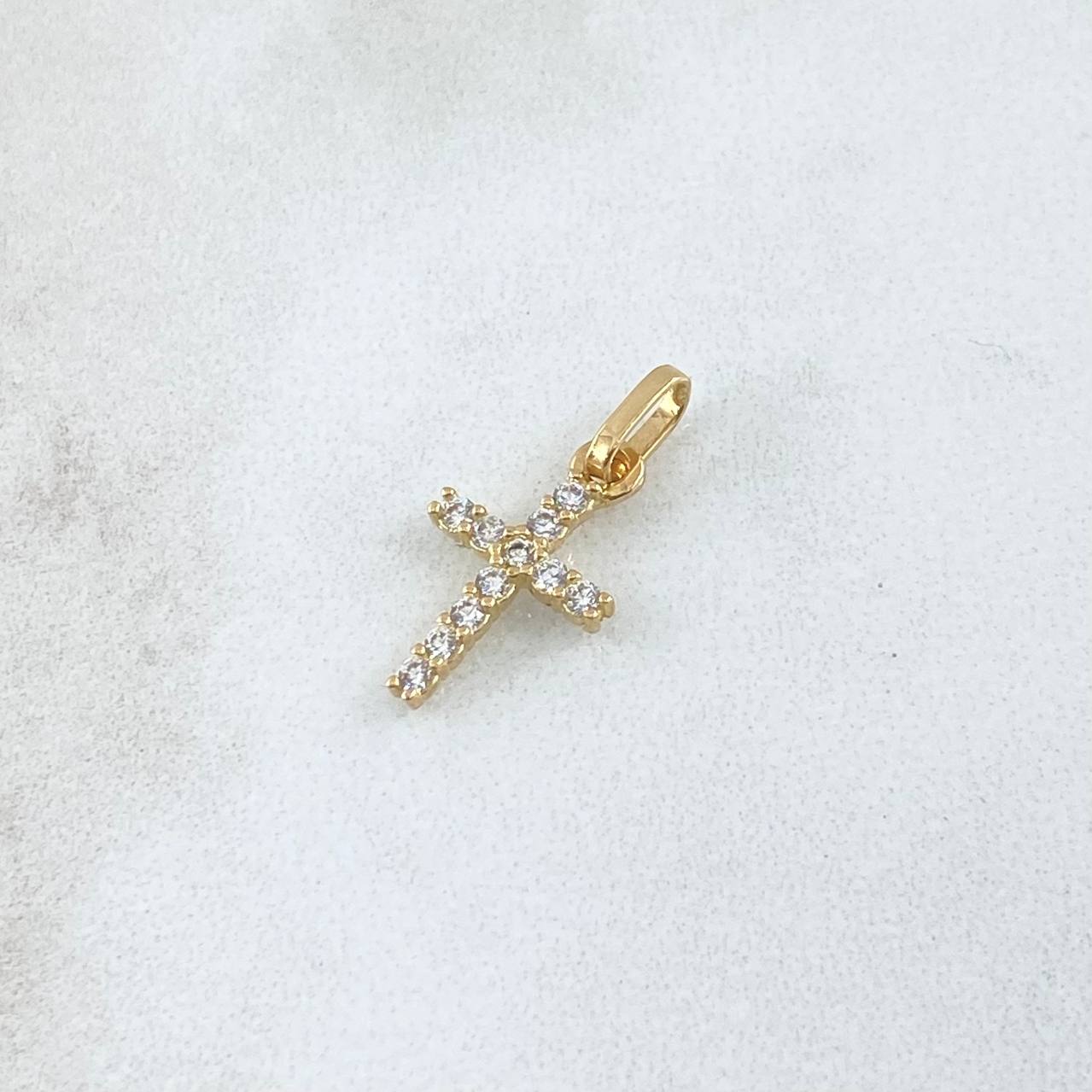 Dije Cruz Basteada 0.65gr / 2cm / Circones Blancos Oro Amarillo 18K ©