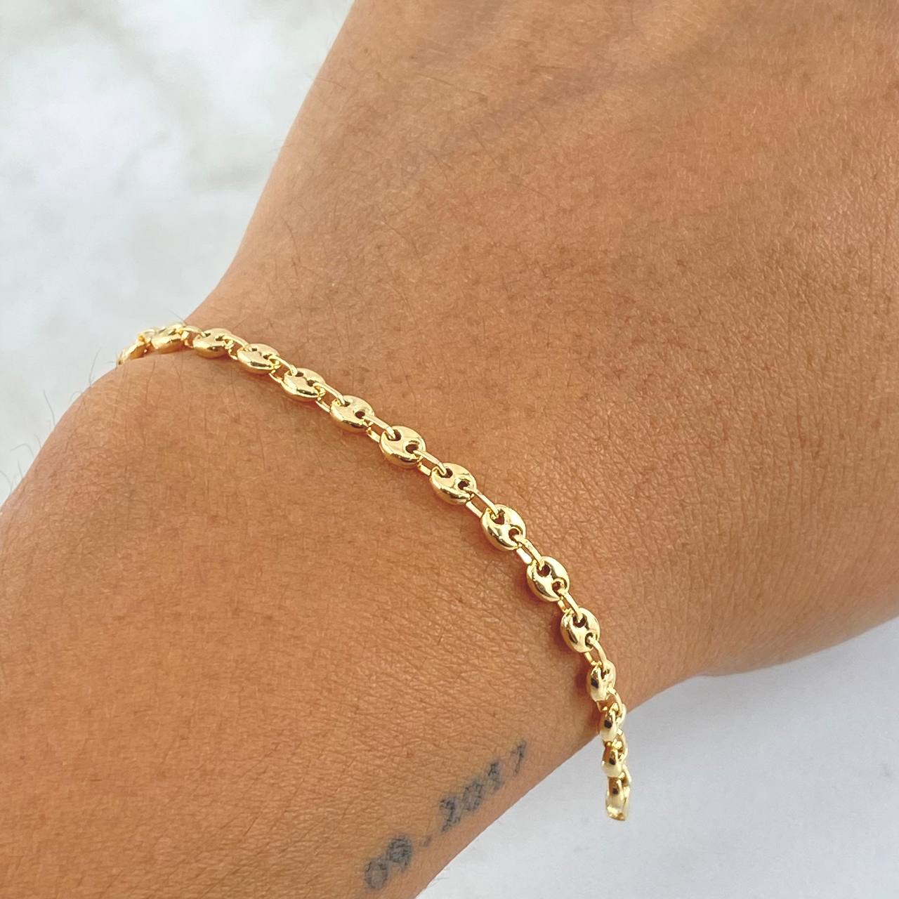 Pulso GC 2.8gr / 19cm-3.3mm Liso Oro Amarillo 18K *