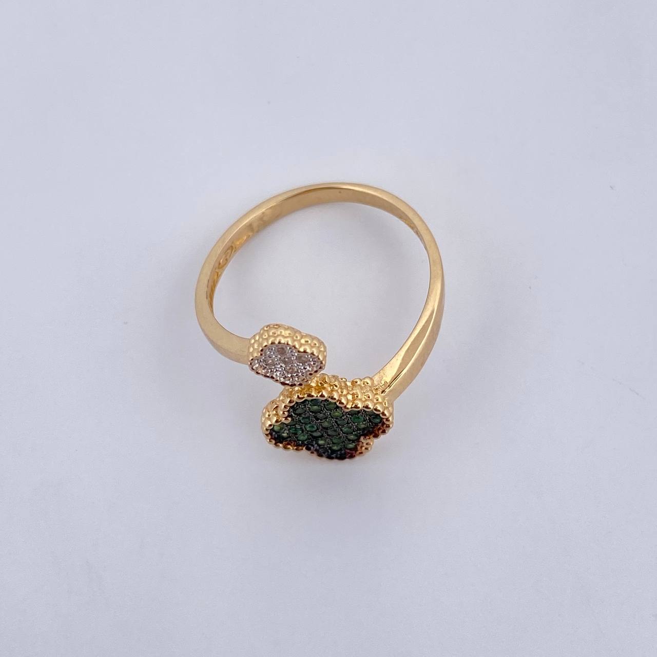 Anillo Trebol Doble 2.9gr / T6 1/4 / Circones Blancos Verdes Oro Amarillo 18K $
