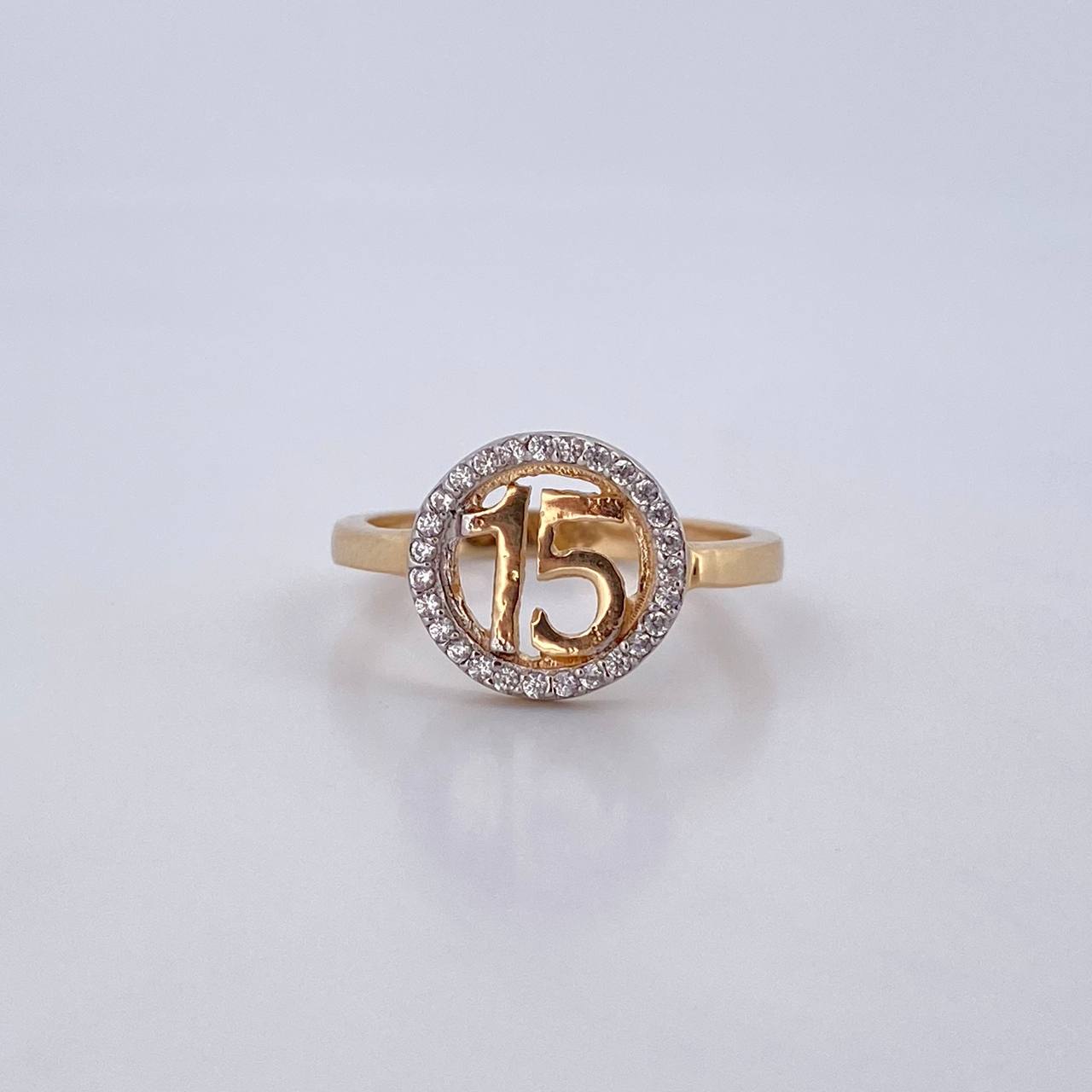 Ring 15's 2.1gr / T5 3/4 / White Zircons Two 18K Yellow White Gold $