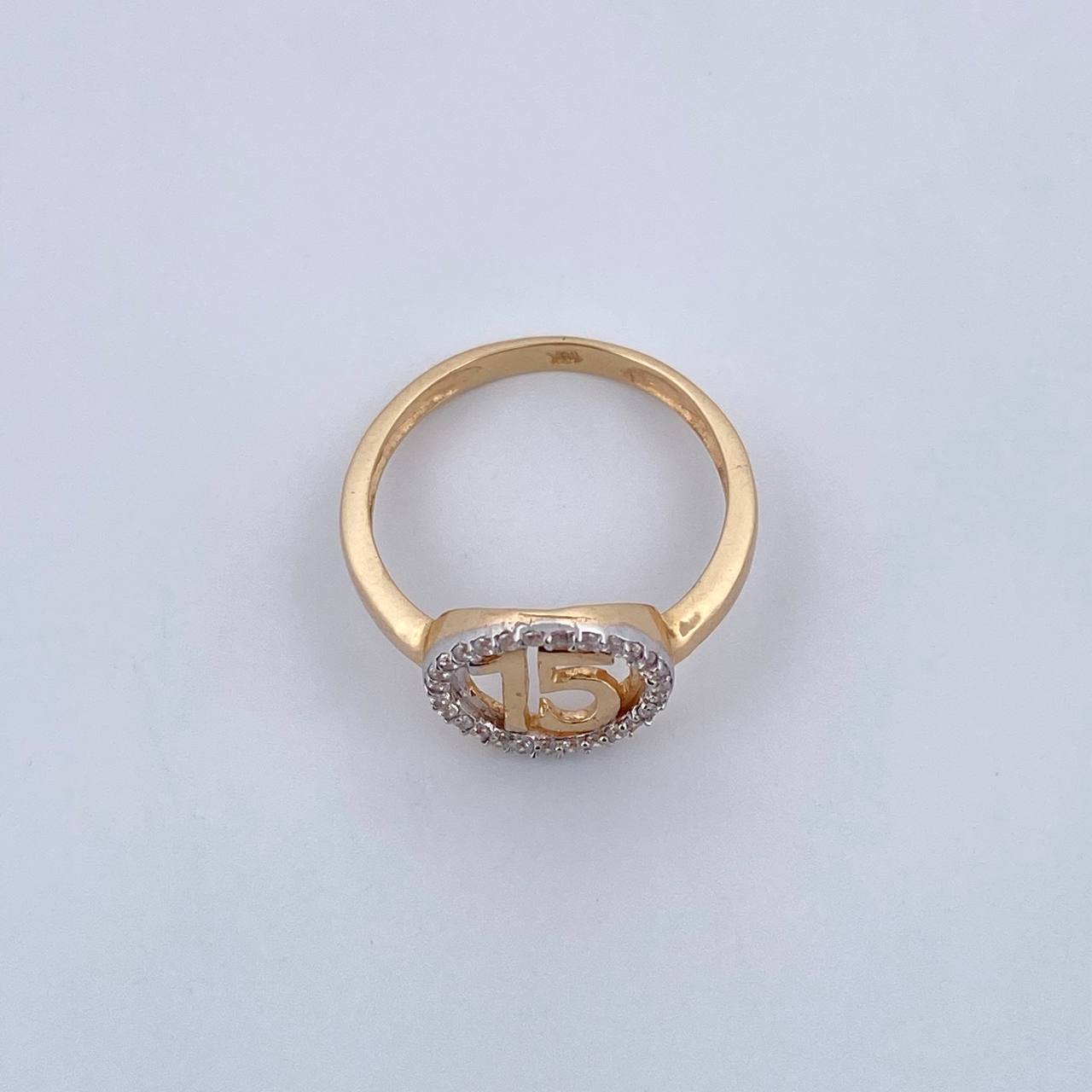 Ring 15's 2.1gr / T5 3/4 / White Zircons Two 18K Yellow White Gold $