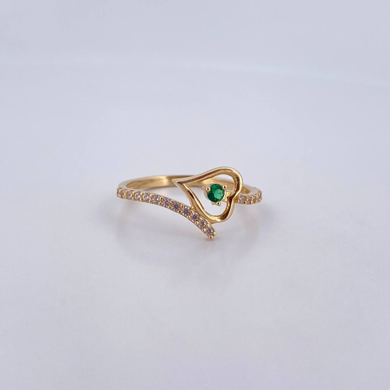 Heart Ring Churumbela 1.8gr / Size 7 1/2 / White Zircons Yellow Gold 18K $