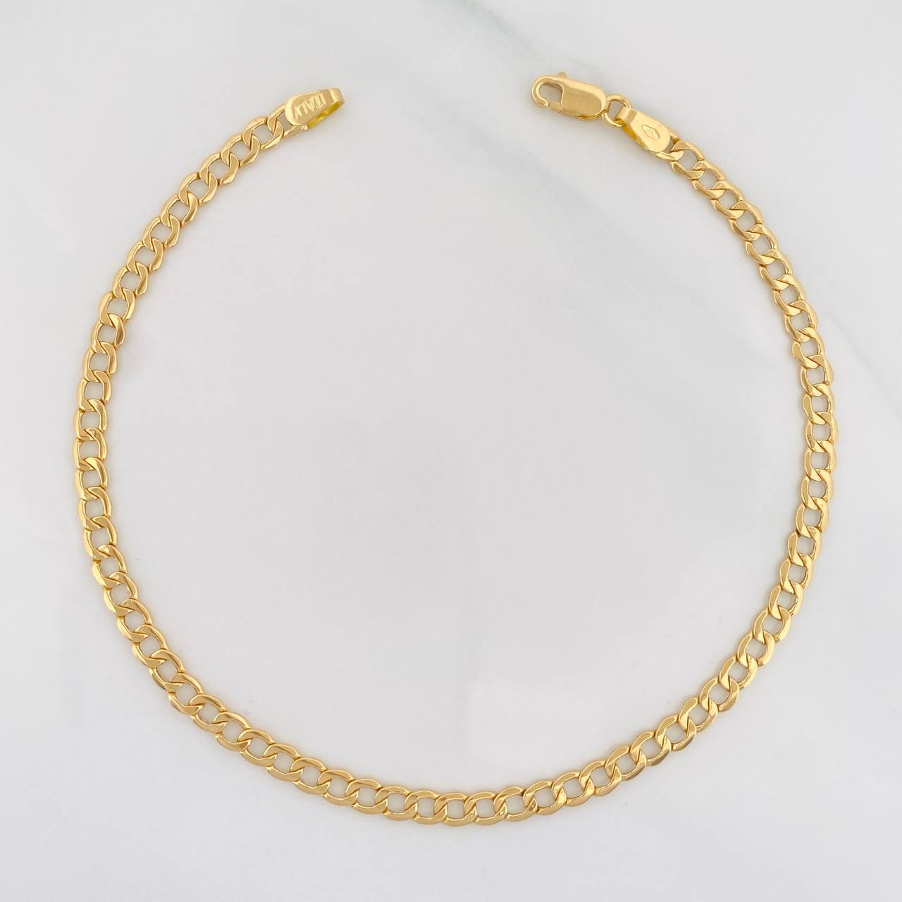 Pulso Cubano 2.4g / 8 1/4 in / 3.4mm Oro Amarillo 18K