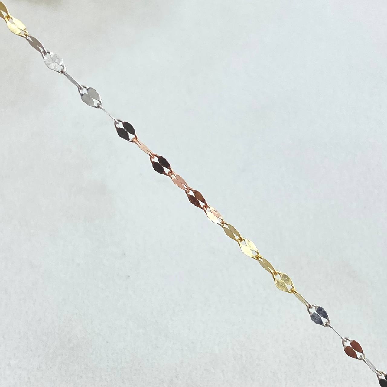 Cadena Flor Espejo 1.1gr / 17 3/4in / 1.9mm Tres Oros +3 18K