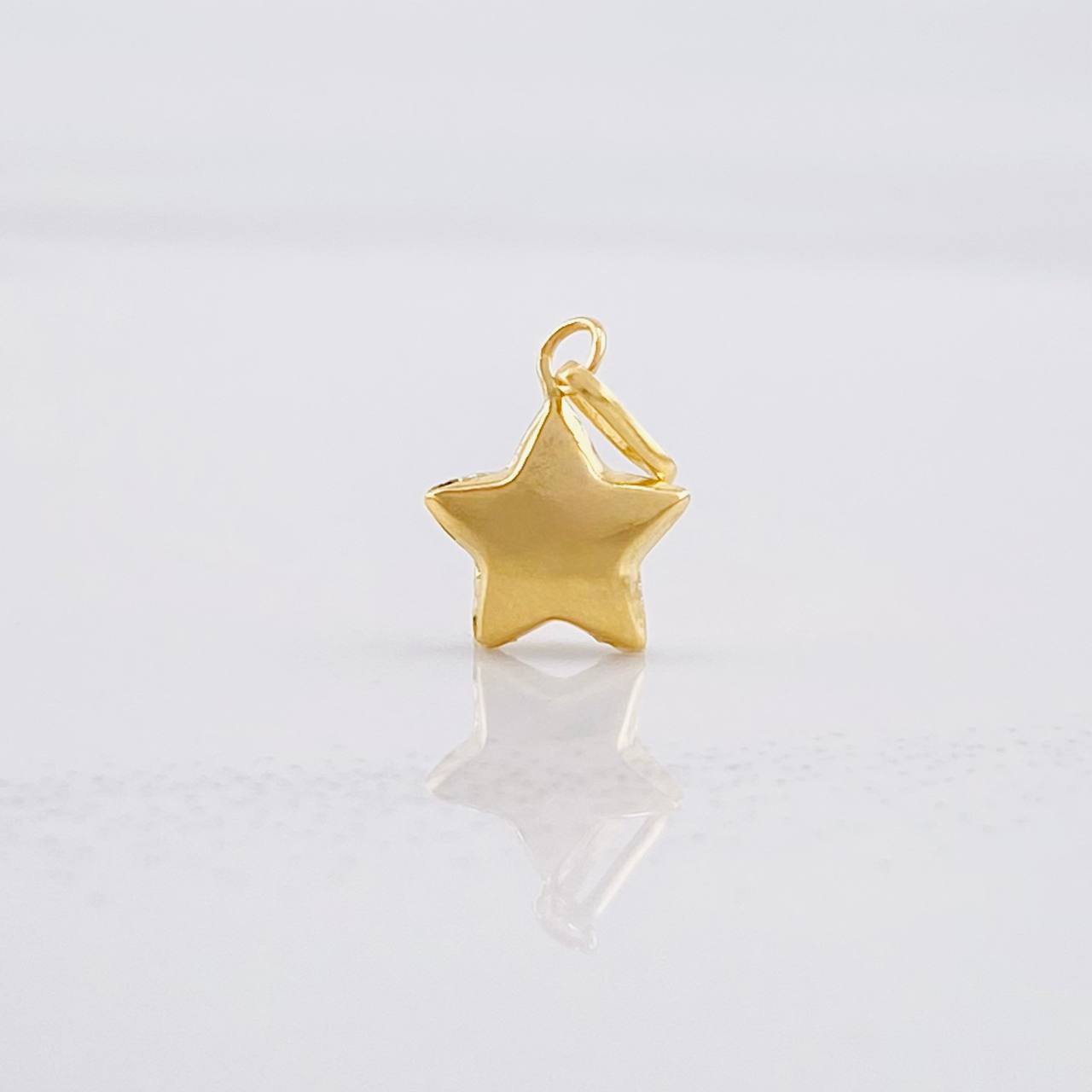 Dije Estrella 0.25g / 1.3cm Oro Amarillo 18K