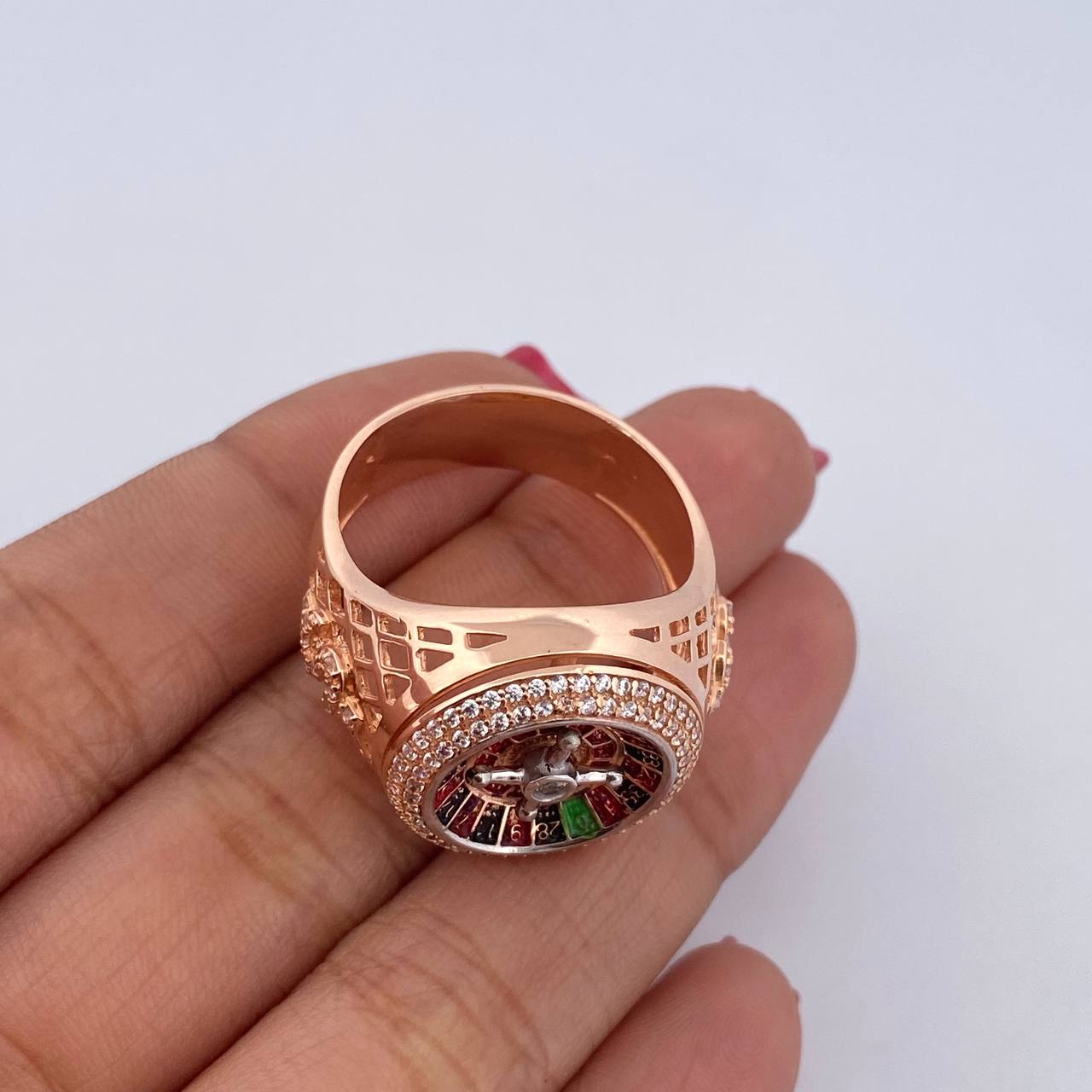 Roulette Ring 10.85gr / Size 11 1/2 / White Zircons Two-tone White and Rose Gold 18K $