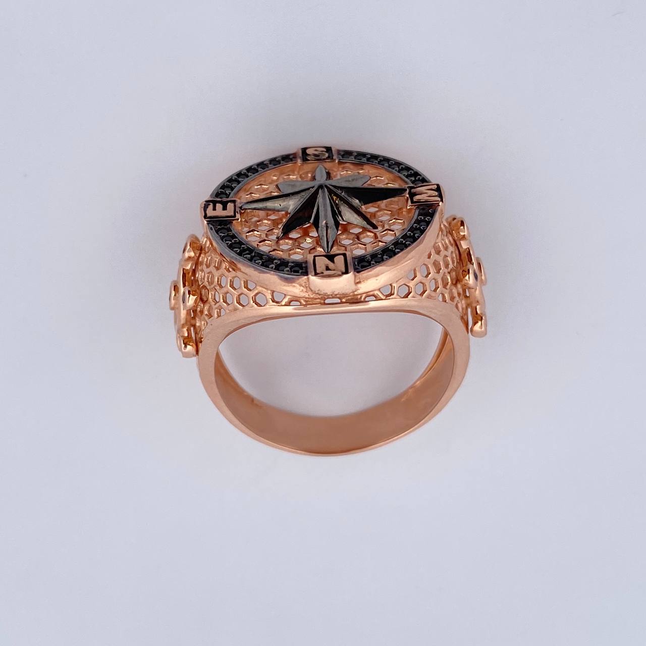 Cardinal Star Ring 9.25gr / Size 10 1/4 / Black Zircons Two-tone Black and Rose Gold 18K $