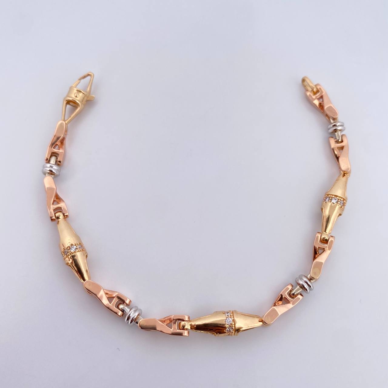 Bracelet Dubai 18.85gr / 17.5cm / 5.5mm White Zircons Three 18K Golds $