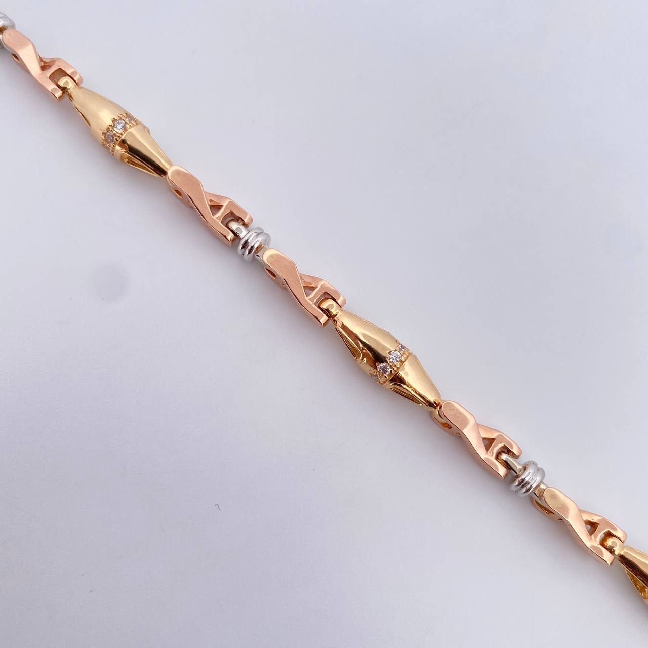 Bracelet Dubai 18.85gr / 17.5cm / 5.5mm White Zircons Three 18K Golds $