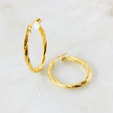 Candongas Mary Ovalada 2.55gr / 1 1/4 in / Oro Amarillo 18K ©