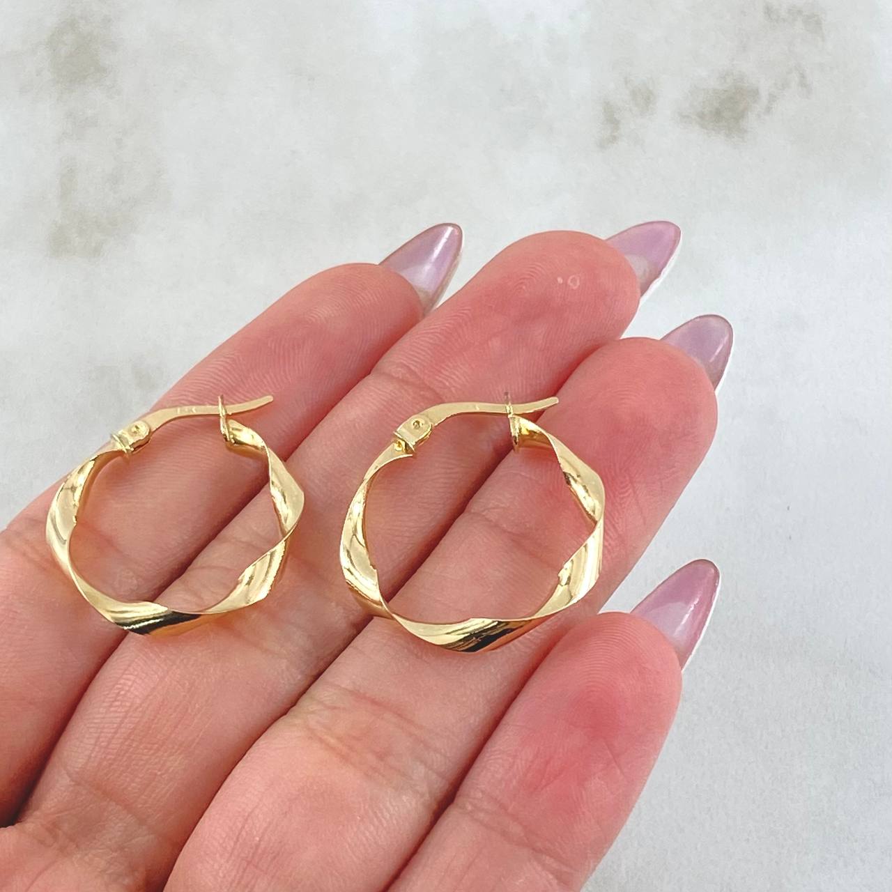 Bella Hoop Earrings 1.55gr / 18K Gold