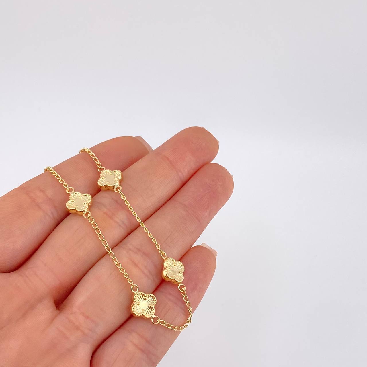 Pulso Espiga Trebol Diamantado 3.45 g / 7 1/2 in / 1.4 mm Oro Amarillo 18K