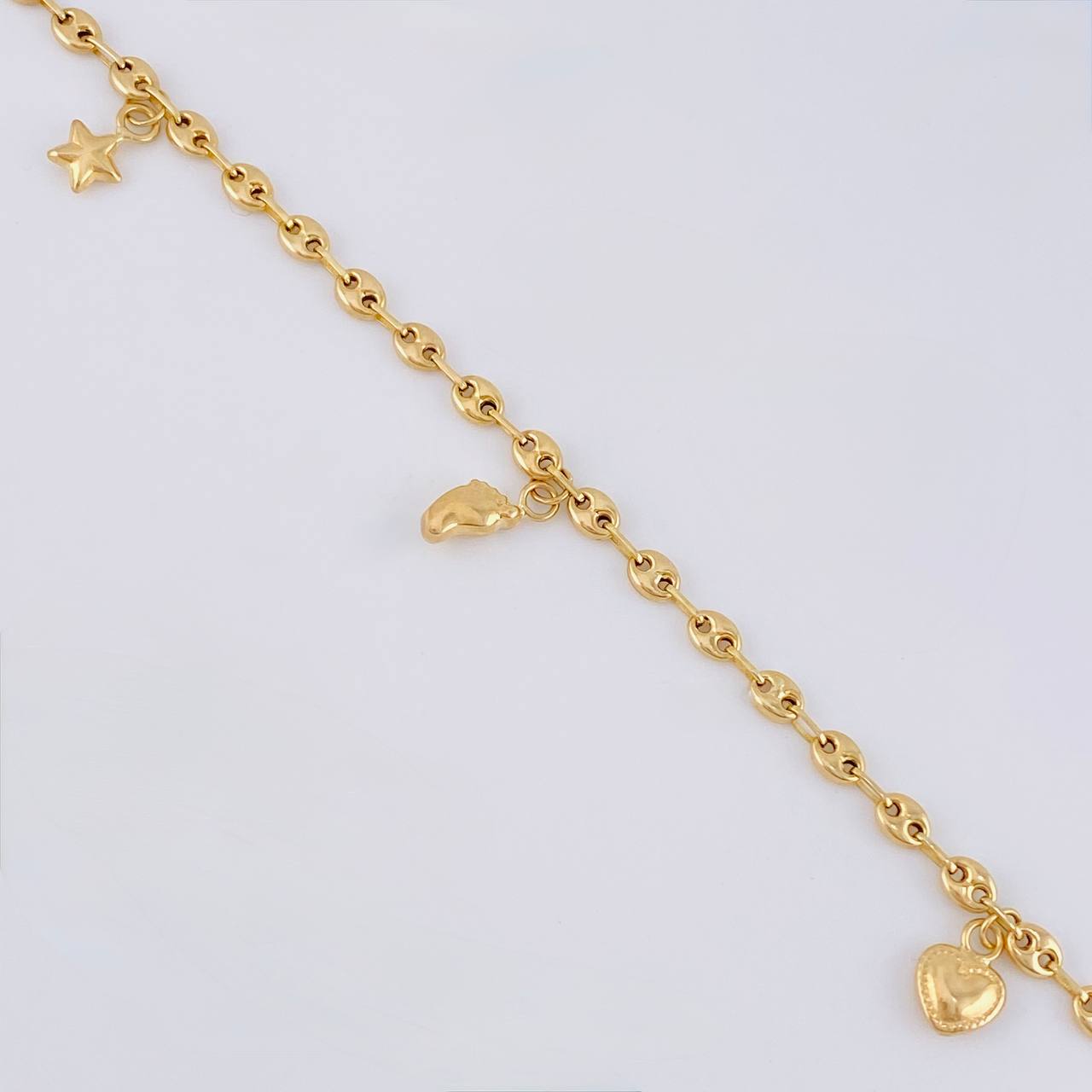 Tobillera Gc Dijes 3.95 g / 10 1/2 in / 3.1 mm Oro Amarillo 18K