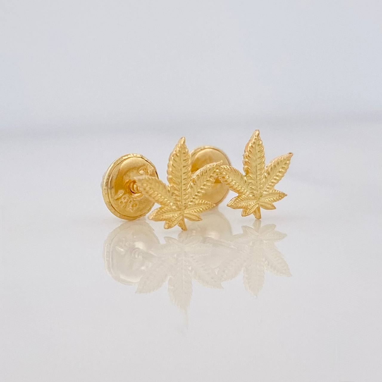 Topos Hojas 0.85g / in / 8.2mm Oro Amarillo 18K