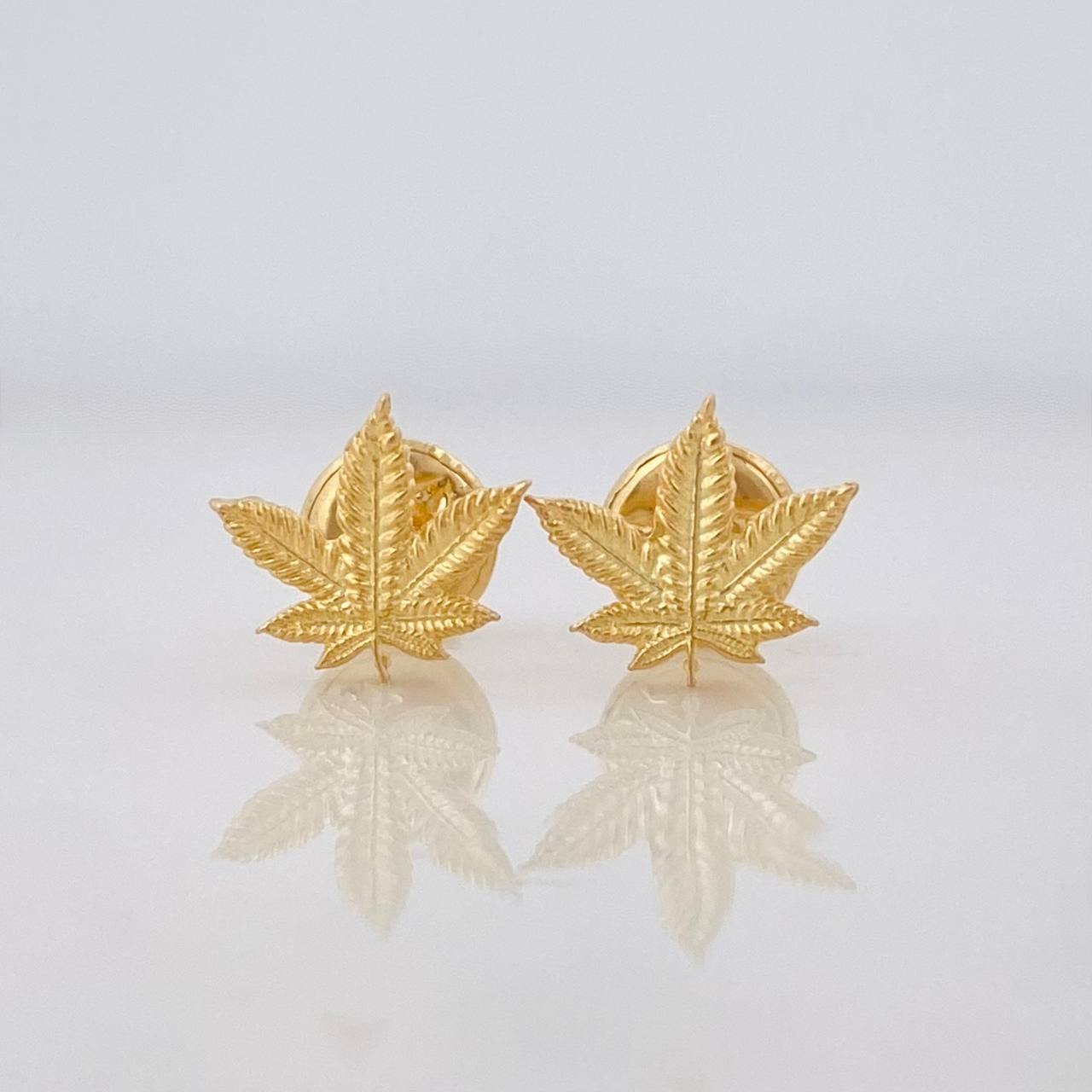 Topos Hojas 0.85g / in / 8.2mm Oro Amarillo 18K