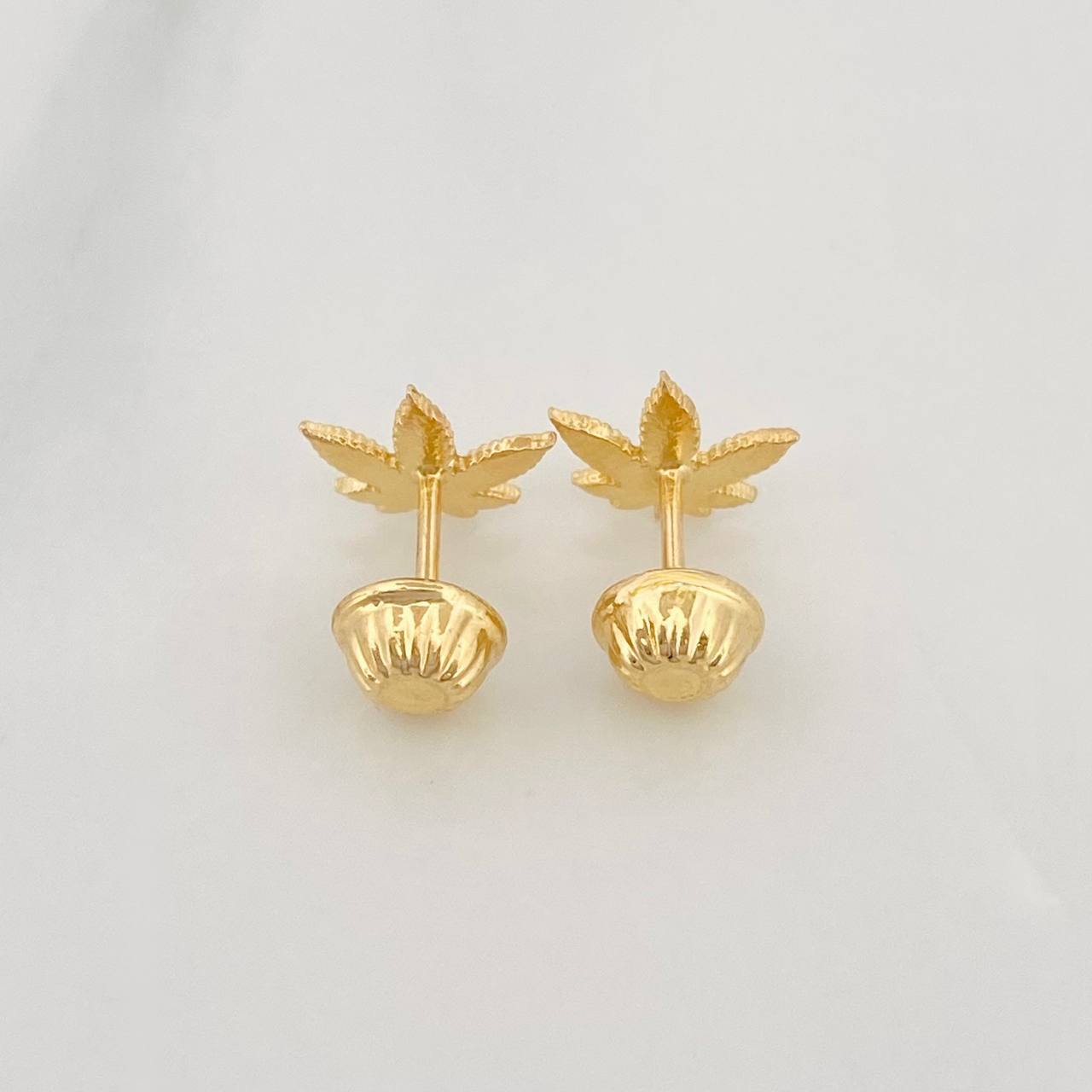 Topos Hojas 0.85g / in / 8.2mm Oro Amarillo 18K