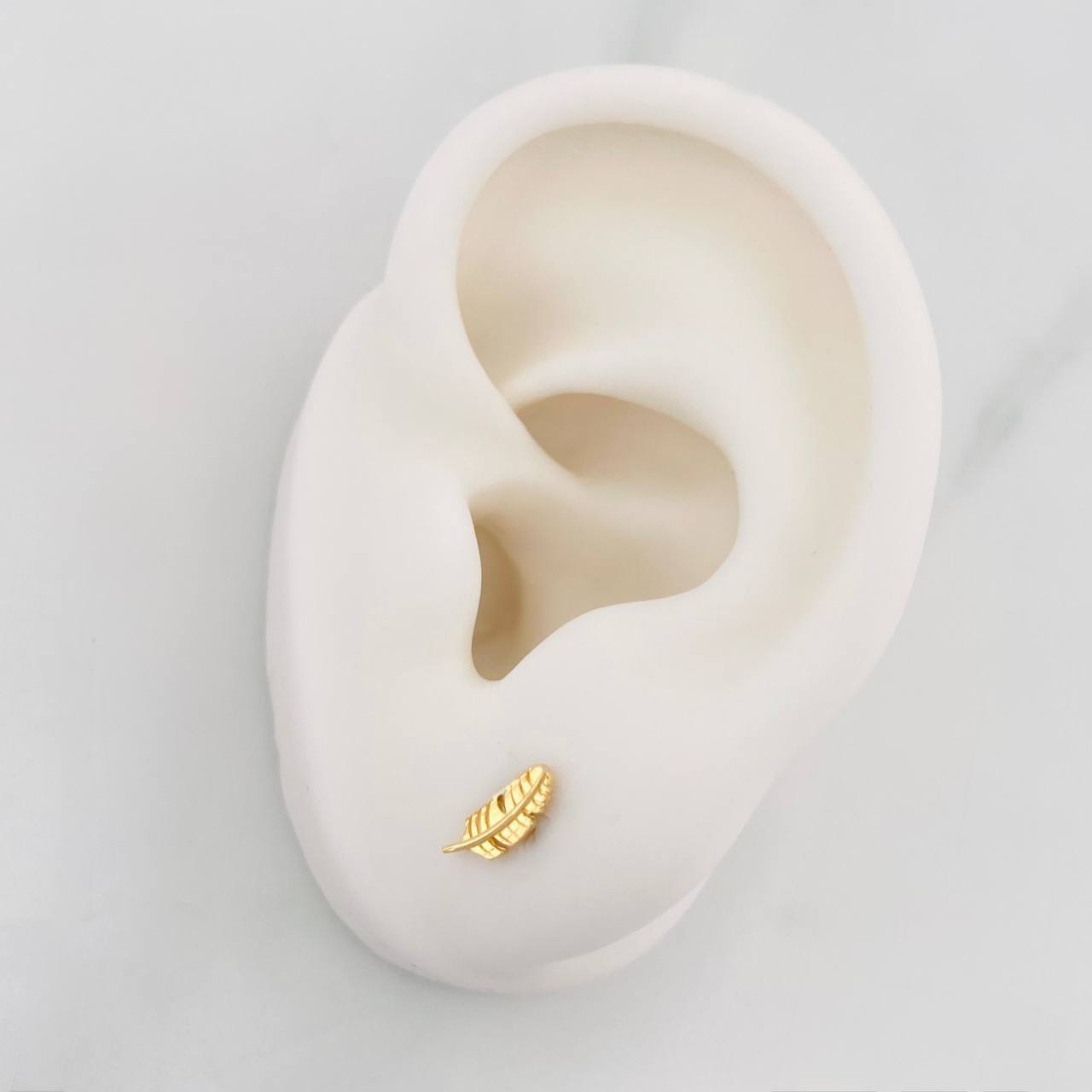 Topos Pluma 0.7g / in / 3.2mm Oro Amarillo 18K
