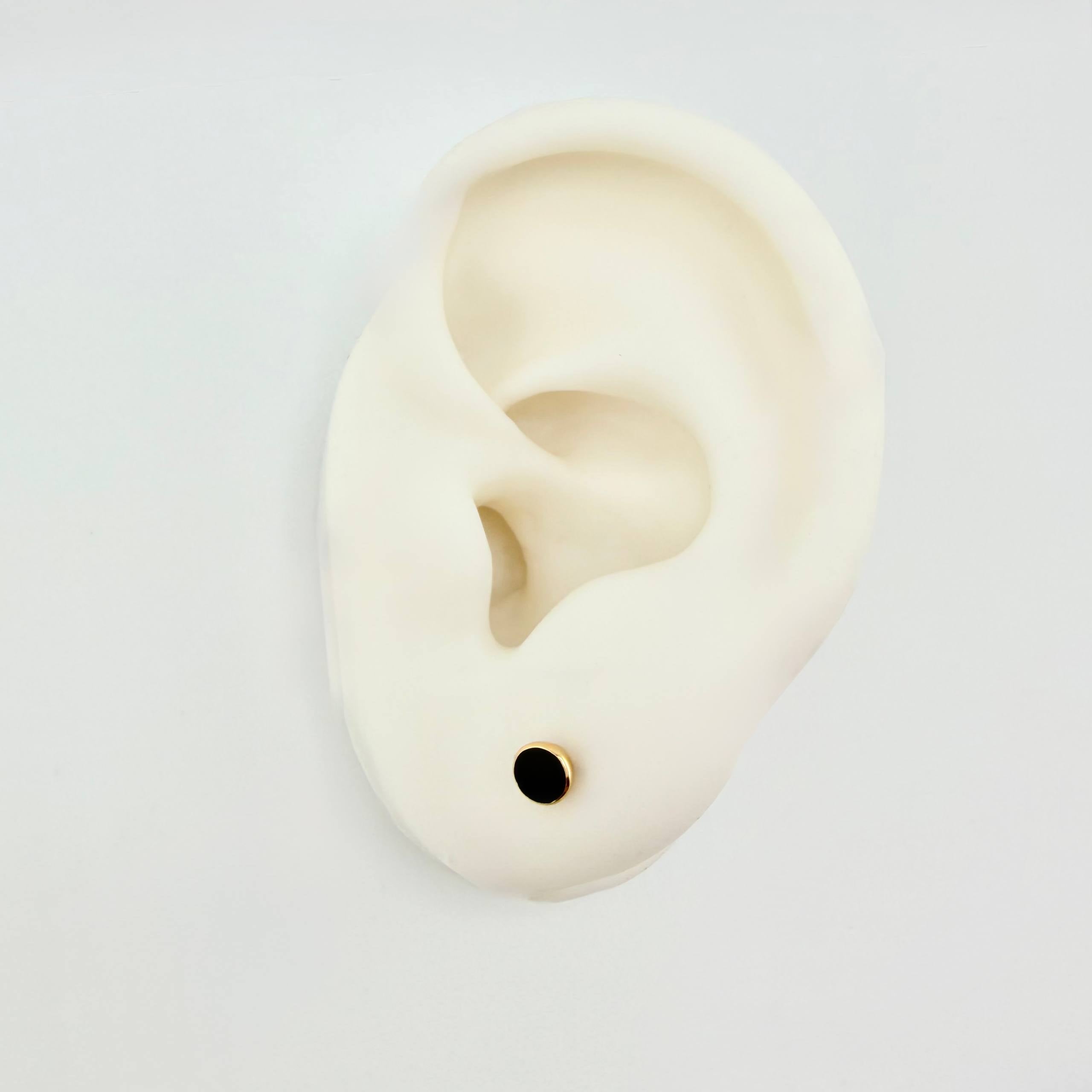 Bezel Stud Earrings 0.6gr / 4mm Yellow Gold 18K