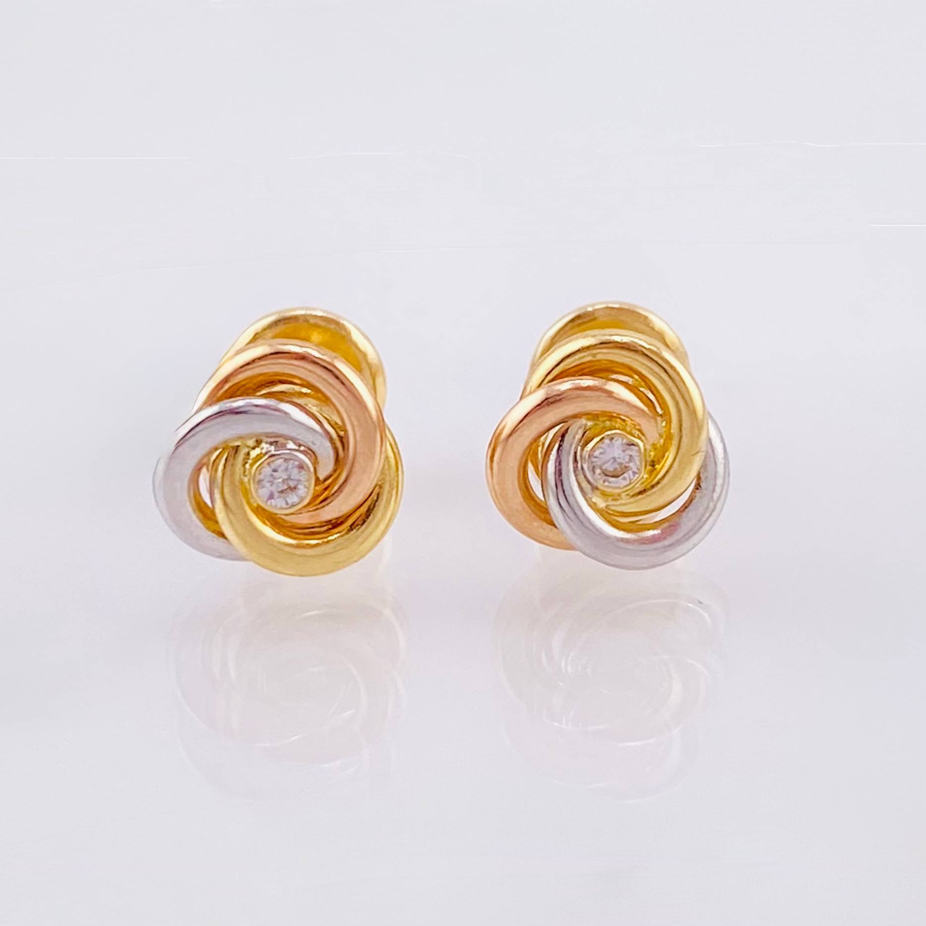 Topos Helice 0.85gr / 7mm Tres Oros 18K