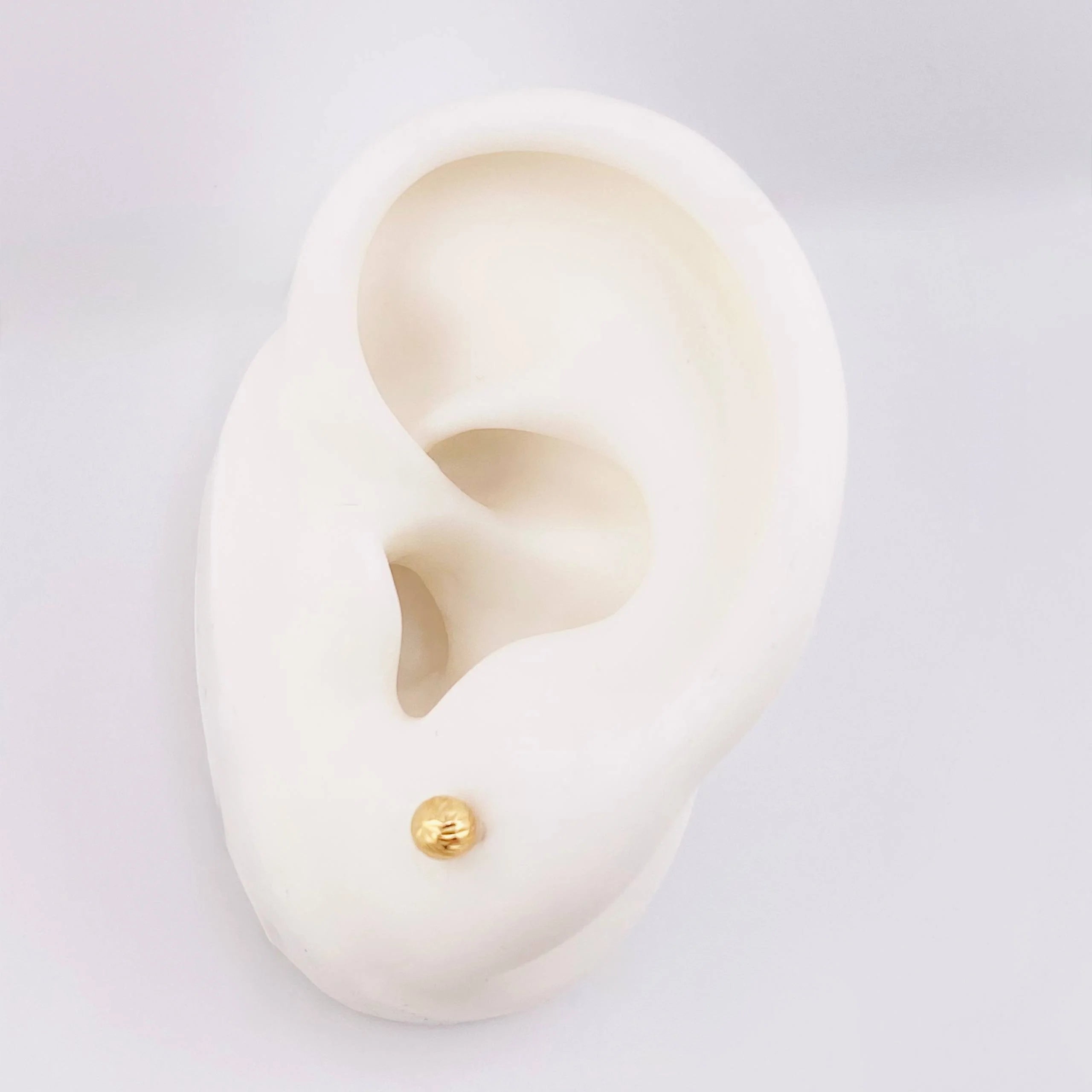 Topos Bola Diamantada 0.6 g / in / 4 mm Oro Amarillo 18K
