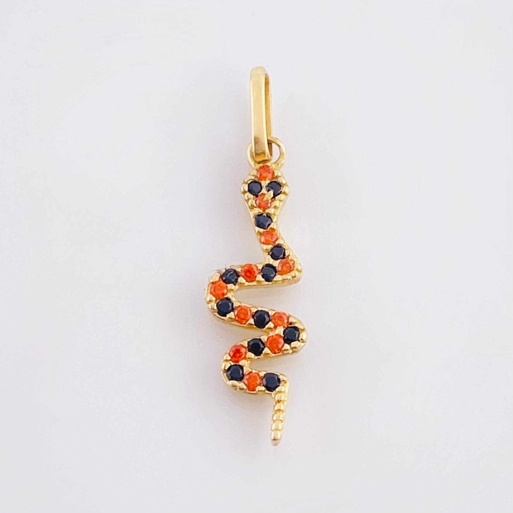 Dije serpiente 1.15gr / 1 in / Oro Amarillo 18K ©