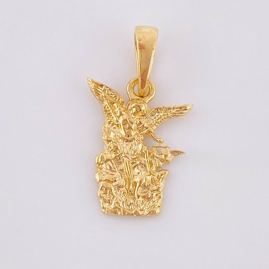 Dije San Miguel 0.8gr / 3/4 in / Oro Amarillo 18K