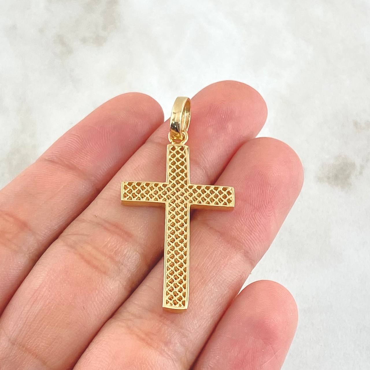 Dije Cruz Malla 2.05 g / 1 1/2 in Oro Amarillo 18K