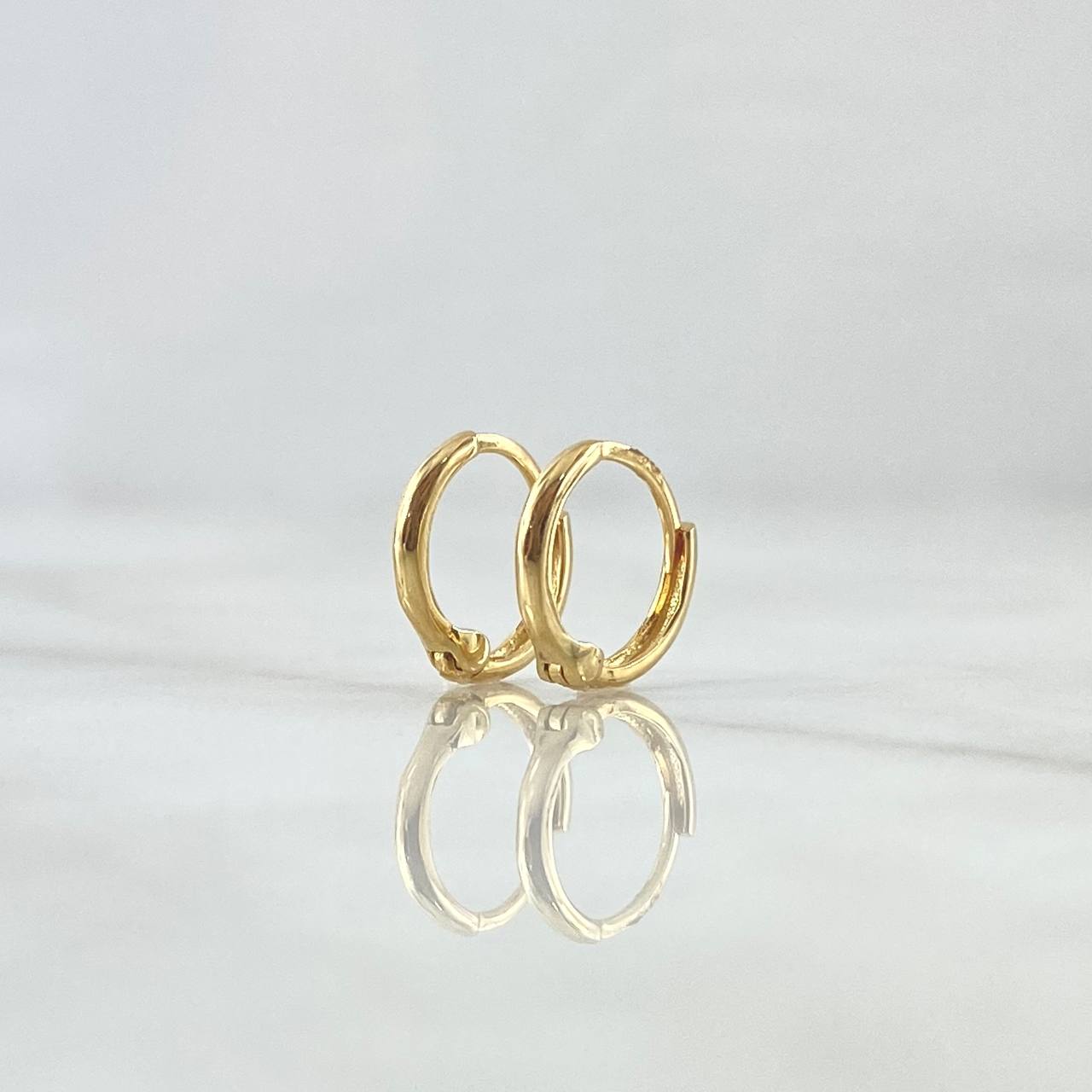 Hoop Earrings Smooth Hoop 0.9gr / 1cm / Smooth 18K Yellow Gold *