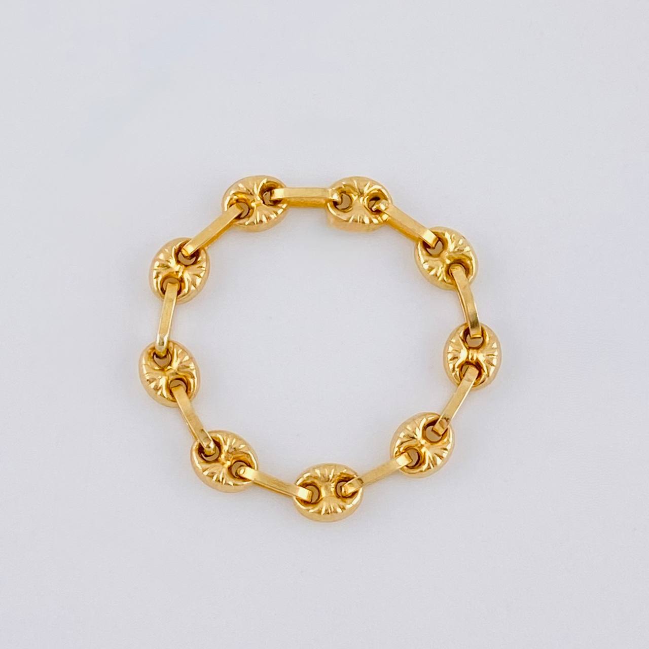 Gc Diamond Cut Ring 0.75 g / T6 3/4 - 6 1/2 Yellow Gold 18K