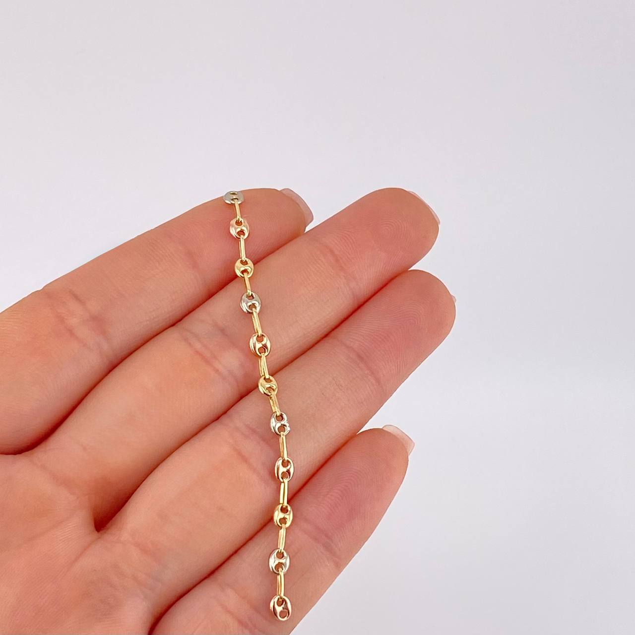 Charm Gc 0.65 g / 3 in Three 18K Golds