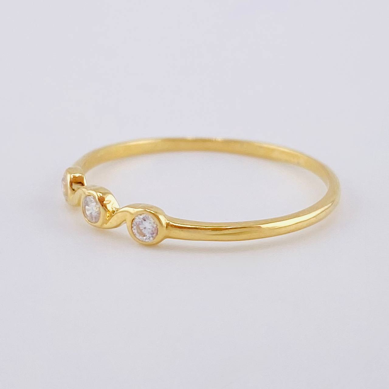 Anillo Burbujas Entrelazadas 1.1 g / T8 1/4 Oro Amarillo 18K