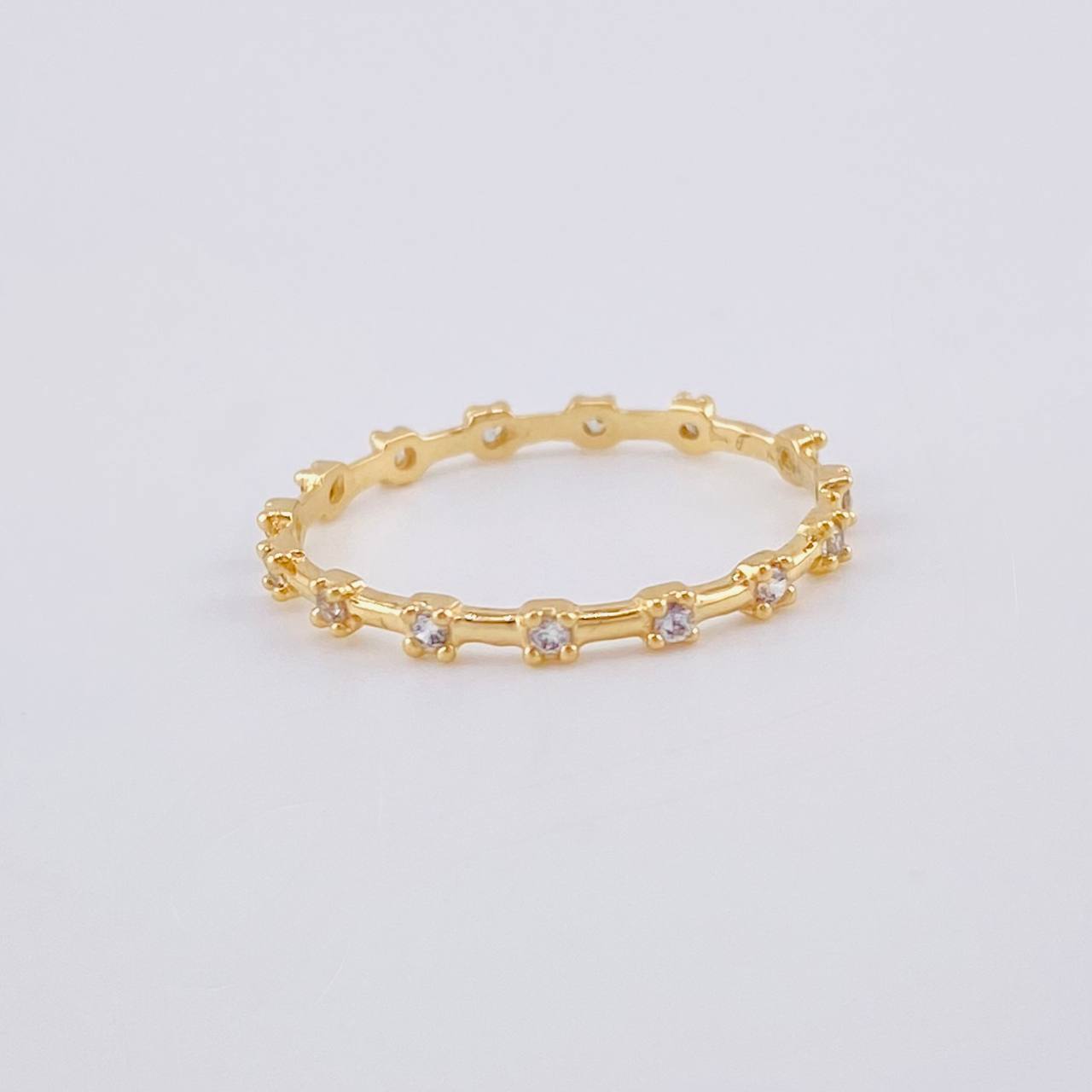 Anillo Linea Destellos 0.9 g / T7 Oro Amarillo 18K