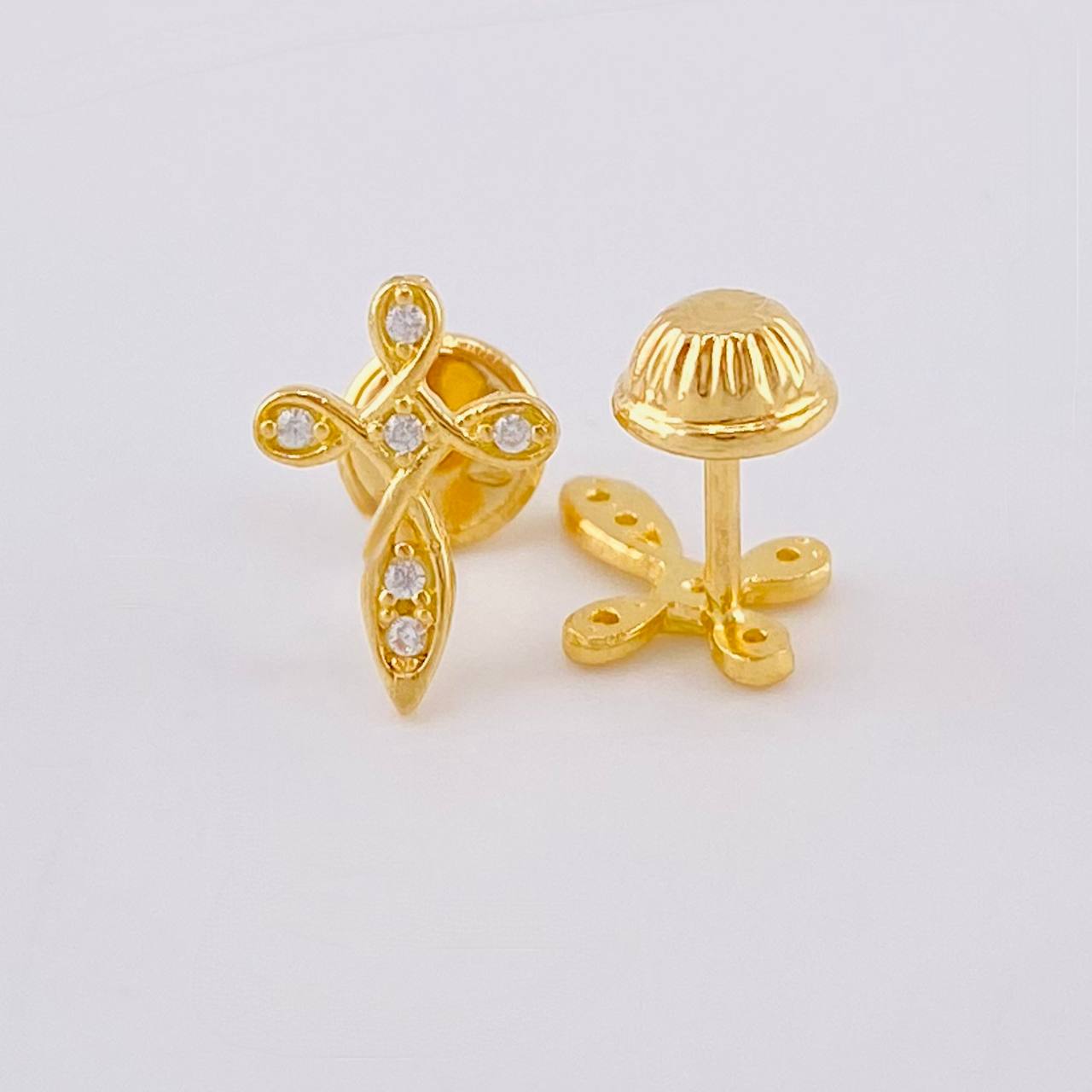 Stud Earrings Celtic Cross 0.95 g / in / 10 mm Yellow Gold 18K